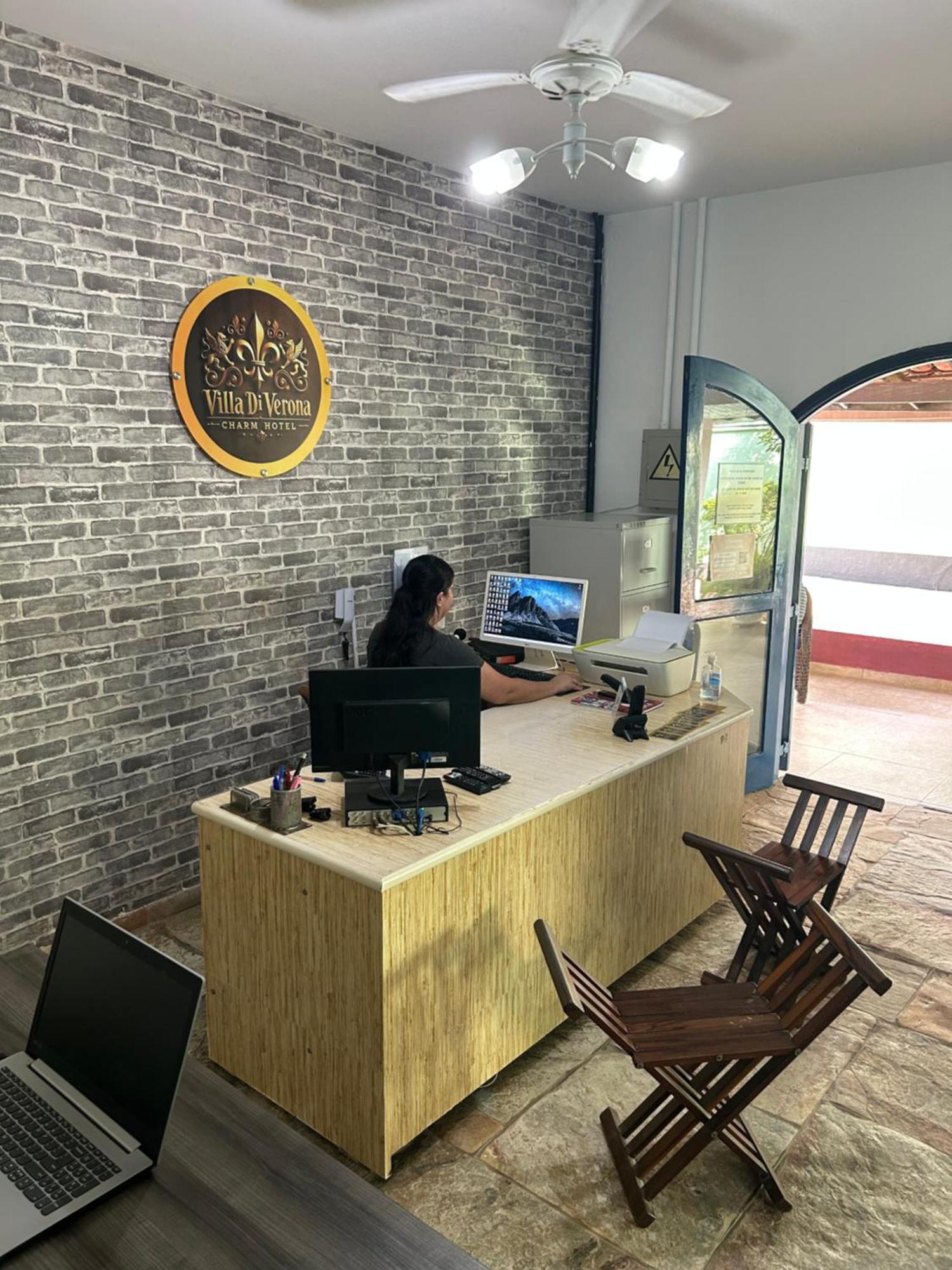 Villa Di Verona Charm Hotel Гуаружа Экстерьер фото
